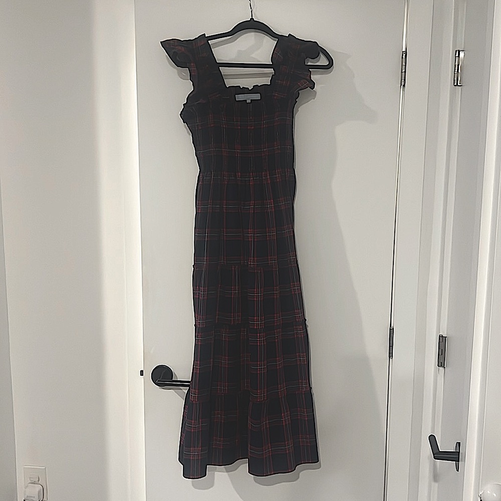 Hill House “Ellie” Nap Dress red navy tartan plaid, M